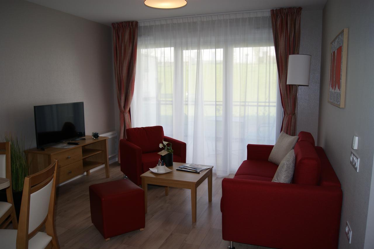 Domitys La Chaloupe Bleue Aparthotel Concarneau Ngoại thất bức ảnh